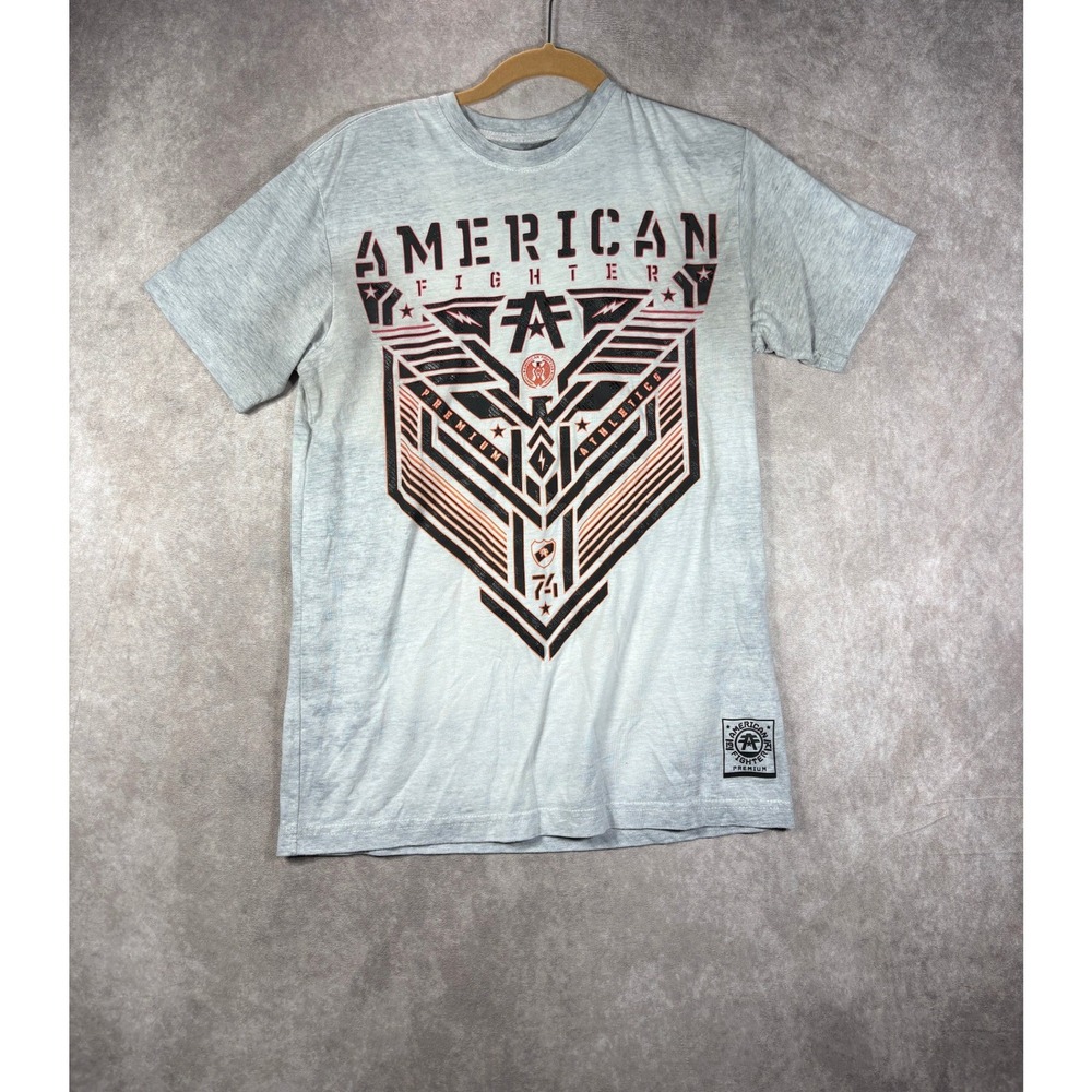 American Fighter Shirt Mens Small Gray Graphic Tee Athletics Training Buckle